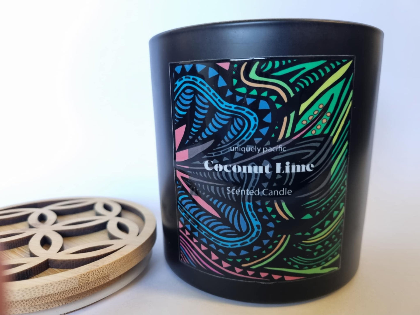 Coconut & Lime Scented Candle